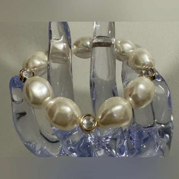 🆕J. Crew Baroque  Pearls & Crystal Bracelet - Picture 2 of 16